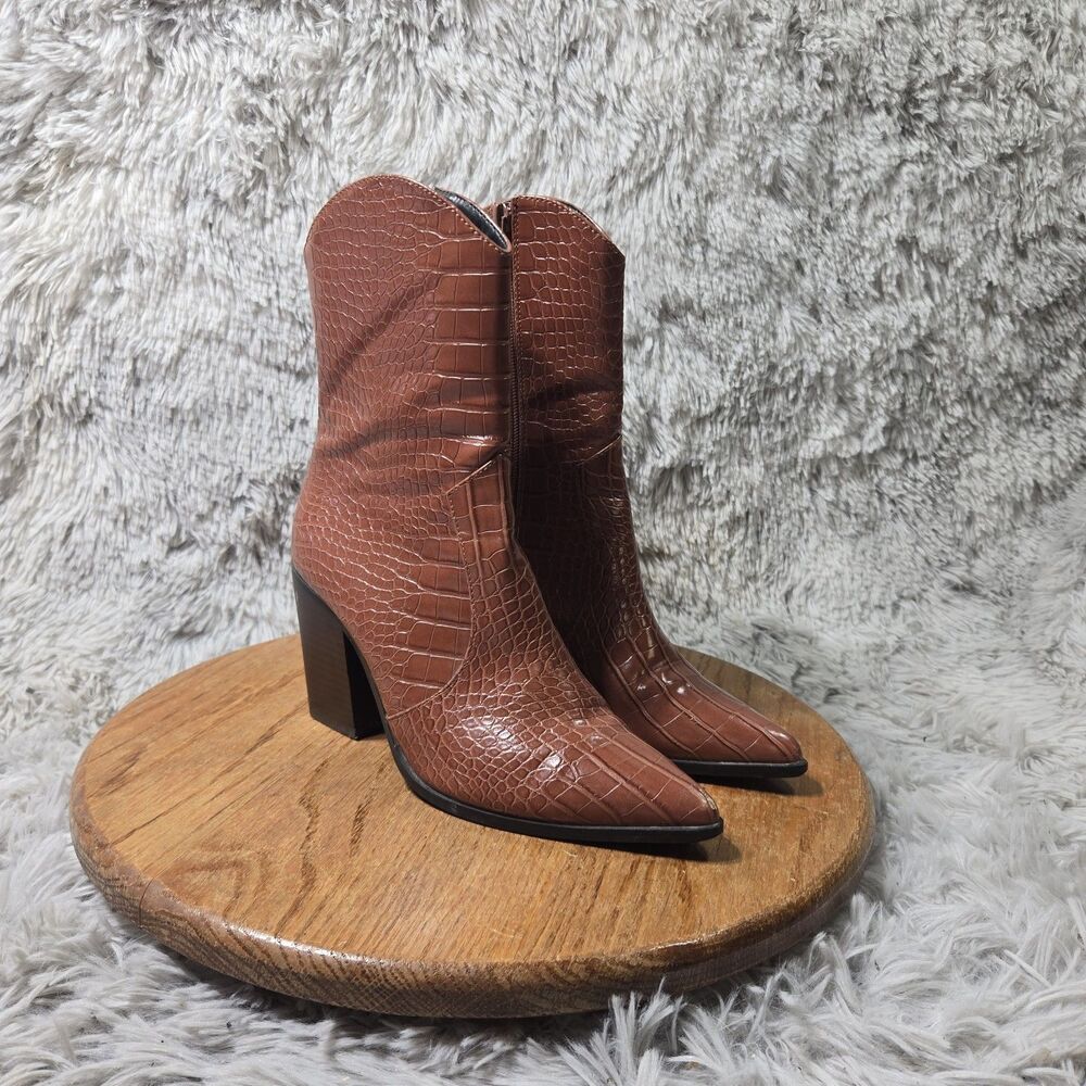 Lulus Wendi Brown Croc-Embossed Boots Pointed-Toe Women Size 6 Mid-Calf/Ankle